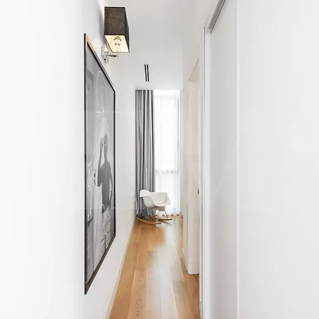 Inviting In Historic Center By Rems *